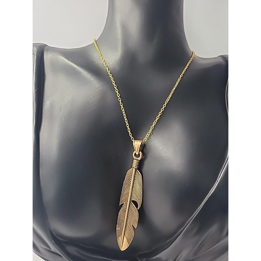Vintage Gold Tone Feather Pendant Necklace Boho‎ Tribal Nature Charm Jewelry